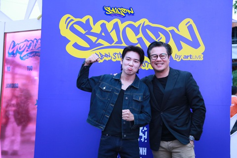 Tân binh DUYBI gây ấn tượng tại sân khấu Saigon Urban Street Fest- Ảnh 2. DUYBI và nhạc sĩ Thanh Bùi