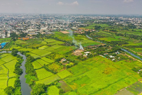 Sau 24 năm, khu quy hoạch công viên vẫn như 'mảnh vườn' hoang sơ- Ảnh 2. Từ năm 1999, đồ án quy hoạch chung 1/5000 của quận 12 đã có quy hoạch công viên văn hóa giải trí 250ha tại phường Thạnh Xuân và Thới An để phục vụ người dân, sau đó khi điều chỉnh quy hoạch chung năm 2012 đã giảm quy mô xuống còn 150ha - Ảnh: QUANG ĐỊNH