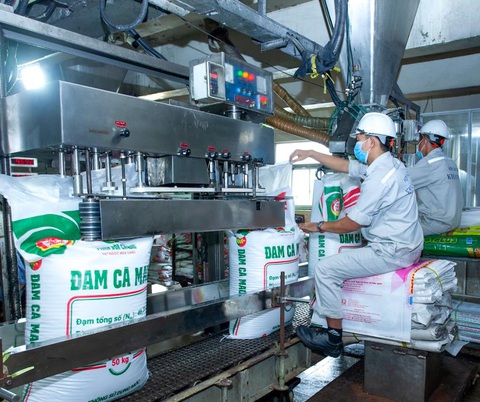 Nhà máy Đạm Cà Mau cán mốc sản xuất 10 triệu tấn urê- Ảnh 3. Nhà máy Đạm Cà Mau cán mốc sản xuất 10 triệu tấn urê- Ảnh 3.