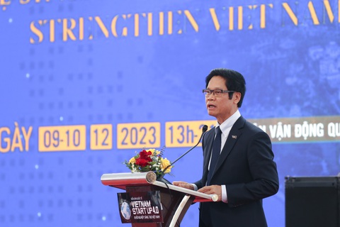 TS Vũ Tiến Lộc gợi mở nông dân khởi nghiệp cần tận dụng kênh bán hàng online khi khởi nghiệp - Ảnh: HÀ QUÂN TS Vũ Tiến Lộc gợi mở nông dân cần tận dụng kênh bán hàng online khi khởi nghiệp - Ảnh: HÀ QUÂN