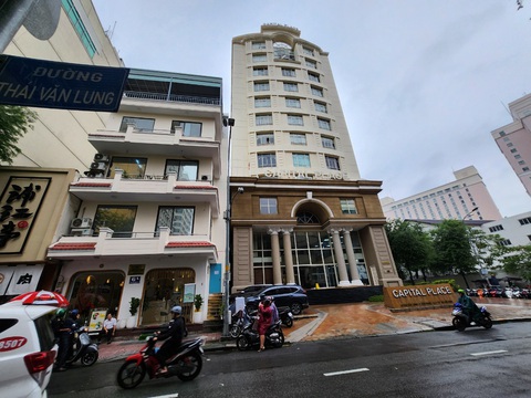 Quận 1 xin ý kiến cưỡng chế cao ốc số 6 Thái Văn Lung xây không phép 18 năm- Ảnh 1. Cao ốc số 6 Thái Văn Lung (quận 1) xây dựng không phép 18 năm - Ảnh: ÁI NHÂN