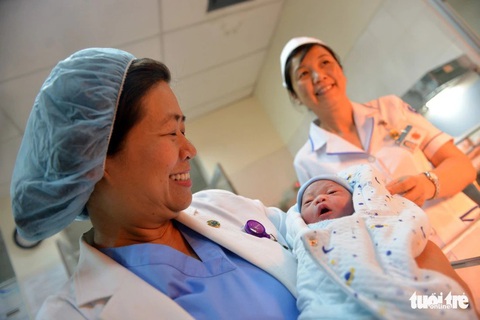Một em bé mới ra đời tại Bệnh viện Từ Dũ TP.HCM - Ảnh: DUYÊN PHAN Một em bé mới ra đời tại Bệnh viện Từ Dũ TP.HCM - Ảnh: DUYÊN PHAN
