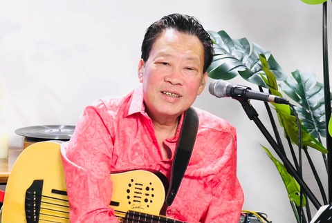 Nhạc sĩ Lê Quang là chủ nhân của nhiều bản hit một thời: Niềm tin chiến thắng, Mãi yêu, Nhạc sĩ Lê Quang là chủ nhân của nhiều bản hit một thời: Niềm tin chiến thắng, Mãi yêu, Dòng máu Lạc Hồng, Đi về nơi xa,... - Ảnh: NVCC