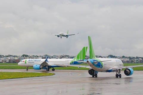 Hành khách phàn nàn giá vé máy bay cao, Cục Hàng không giải đáp- Ảnh 1. Bamboo Airways cho biết sẽ thuê thêm 2 máy bay để tăng hơn 20% tải cung ứng dịp Tết - Ảnh: BAV