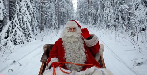 Ông già Noel luôn sẵn sàng đón Giáng sinh tại quê hương của ông ở Phần Lan - Ảnh: REUTERS Ông già Noel luôn sẵn sàng đón Giáng sinh tại quê hương của ông ở Phần Lan - Ảnh: REUTERS