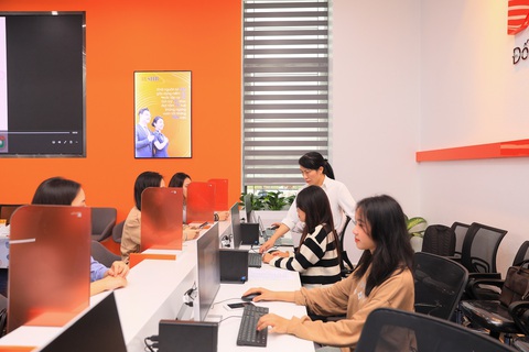 Khánh thành Trung tâm thực hành tài chính ngân hàng SHB - VNU- Ảnh 2. Trung tâm thực hành Tài chính Ngân hàng SHB – VNU