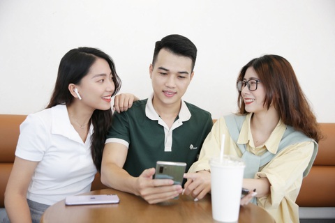 VietinBank iPay Mobile thúc đẩy người dùng thanh toán 'phi tiếp xúc'- Ảnh 2. VietinBank iPay Mobile thúc đẩy người dùng thanh toán 'phi tiếp xúc'- Ảnh 2.