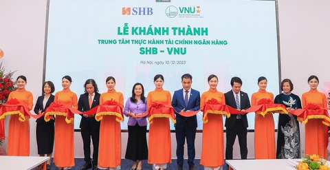 Khánh thành Trung tâm thực hành tài chính ngân hàng SHB - VNU- Ảnh 1. ‘Trung tâm thực hành Tài chính Ngân hàng SHB - VNU' do Ngân hàng SHB tài trợ vừa chính thức được khánh thành - Ảnh: SHB