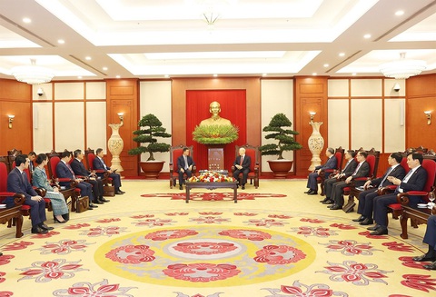 Tổng Bí thư chia sẻ những tình cảm gắn bó và những kỷ niệm về đất nước Campuchia cũng như với các đồng chí Lãnh đạo Đảng, Nhà nước Campuchia - Ảnh: TTXVN Tổng bí thư chia sẻ những tình cảm gắn bó và những kỷ niệm về đất nước Campuchia cũng như với các đồng chí lãnh đạo Đảng, Nhà nước Campuchia - Ảnh: TTXVN