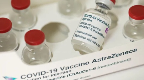 Vắc xin COVID-19 do AstraZeneca sản xuất có nguy cơ rối loạn đông máu hiếm gặp.- Ảnh: LIVE SCIENCE Vắc xin COVID-19 do AstraZeneca sản xuất có nguy cơ rối loạn đông máu hiếm gặp - Ảnh: LIVE SCIENCE