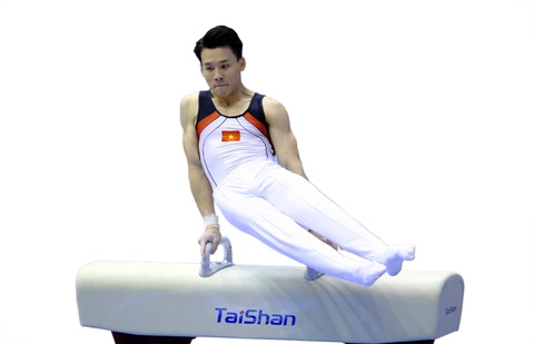 TP.HCM: Gần 1.000 tỉ đồng tổ chức Đại hội thể thao toàn quốc 2026- Ảnh 3. VĐV thể dục dụng cụ Văn Vĩ Lương - một trong những tài năng của thể thao TP.HCM ở môn trọng điểm Olympic - Ảnh: NAM TRẦN