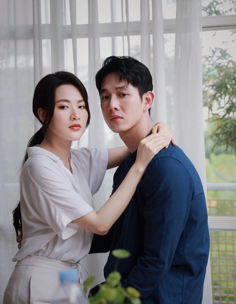 Nhật Phương (Minh Trang đóng) và Huy Hoàng (Song Luân) đến với nhau khi cả hai đều có những mối quan hệ tình cảm trước đó - Ảnh: ĐPCC Nhật Phương (Minh Trang đóng) và Huy Hoàng (Song Luân) đến với nhau khi cả hai đều có những mối quan hệ tình cảm trước đó - Ảnh: ĐPCC