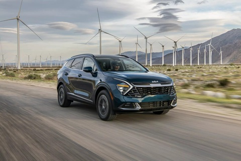 Kia Sportage hybrid bổ sung hàng loạt trang bị, tăng giá nhẹ- Ảnh 1. Thiết kế Kia Sportage hybrid được lấy nguyên từ bản thường cập nhật hồi tháng 8 - Ảnh: Kia
