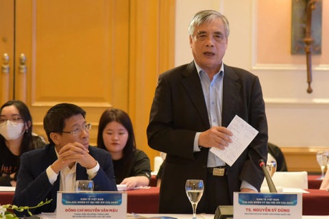 Từ chuyện CEO Nvidia đến Hà Nội, cần cải cách thể chế căn cơ hơn- Ảnh 3. TS Trần Đình Thiên cho rằng nhiều tập đoàn công nghệ gần đây vào Việt Nam tìm hiểu cơ hội, cần thay đổi cách tiếp cận để định hình chiến lược - Ảnh: N.KH.