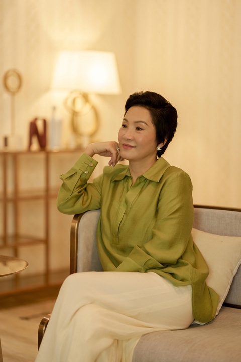 Tạo hình Vai bà mẹ của Hồng Đào trong phim Mai gây ấn tượng vì diễn xuất lúc cương, lúc nhu - Ảnh: ĐPCC
