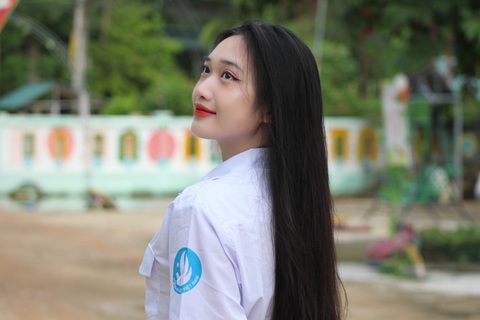Tôi đã đặt chân đến Trường Sa- Ảnh 2. Cô sinh viên gen Z gây ấn tượng khi xuất hiện trong MV ca khúc chính thức của Đại hội Hội Sinh viên Việt Nam lần thứ XI - Ảnh: V.N.