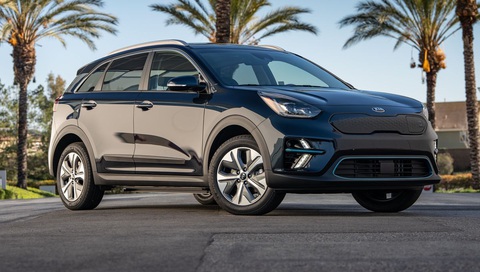 Xe Hàn sạc nhanh nhất, xe Nhật, Mỹ sạc chậm nhất- Ảnh 11. Kia Niro EV thế hệ trước có nhược điểm là một chiếc xe điện được chế tạo trên nền tảng của ô tô chạy bằng xăng và không được hưởng lợi từ kiến trúc 800V của Kia - Ảnh: Kia