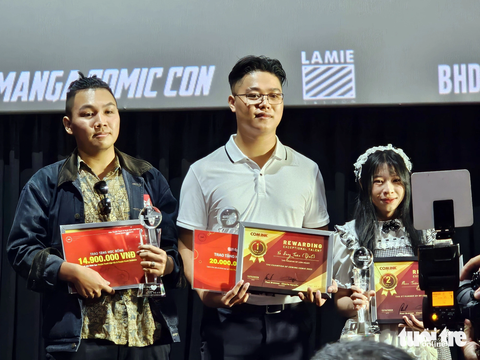 Các tác giả đoạt giải cao tại cuộc thi COMINK - Ảnh: MI LY Các tác giả đoạt giải cao tại cuộc thi COMINK - Ảnh: MI LY