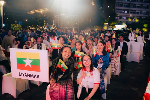 Giao lưu thanh niên gắn kết tình hữu nghị ASEAN - Nhật Bản- Ảnh 2. Festival thanh niên ASEAN - Nhật Bản 2023 có sự tham dự của 110 đại biểu thanh niên đến từ 10 quốc gia - Ảnh: THANH HIỆP