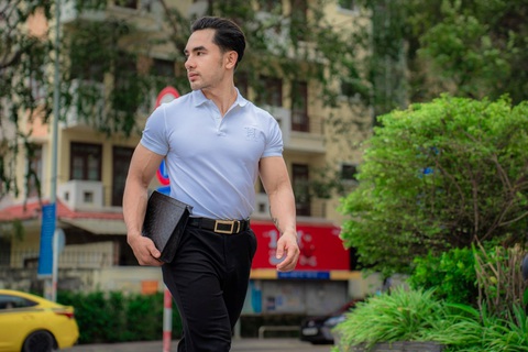 Thời trang da cao cấp Khatoco chinh phục cánh mày râu- Ảnh 2. Thời trang da cao cấp Khatoco chinh phục cánh mày râu- Ảnh 2.