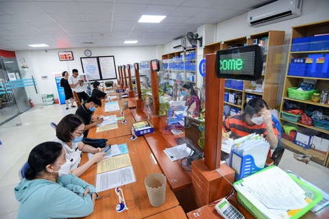 Người tham gia bảo hiểm xã hội trên địa bàn Hà Nội gia tăng - Ảnh: NAM TRẦN Người tham gia bảo hiểm xã hội trên địa bàn Hà Nội gia tăng - Ảnh: NAM TRẦN