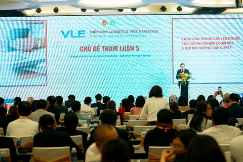Techcombank mang giải pháp toàn diện cho doanh nghiệp logistics- Ảnh 1. Techcombank mang đến giải pháp toàn diện cho doanh nghiệp logistics - Ảnh: TCB