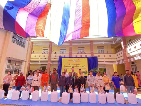URC Việt Nam với sứ mệnh ‘Cùng cộng đồng kiến tạo giá trị sống bền vững’- Ảnh 2. URC Việt Nam với sứ mệnh ‘Cùng cộng đồng kiến tạo giá trị sống bền vững’- Ảnh 2.