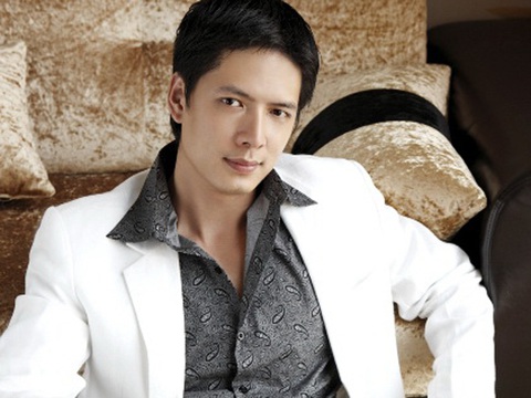 Ảnh siêu mẫu Bình Minh thi nam vương 20 năm trước bỗng hot rần rần- Ảnh 3. Ảnh siêu mẫu Bình Minh thi nam vương 20 năm trước bỗng hot rần rần- Ảnh 3.