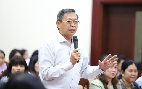 Ông Trịnh Vĩnh Thanh, trưởng Phòng GD-ĐT quận Gò Vấp, đề xuất rút ngắn thời gian tuyển sinh đầu cấp trực tuyến- Ảnh: PHƯƠNG QUYÊN Ông Trịnh Vĩnh Thanh, trưởng Phòng GD-ĐT quận Gò Vấp, đề xuất rút ngắn thời gian tuyển sinh đầu cấp trực tuyến- Ảnh: PHƯƠNG QUYÊN