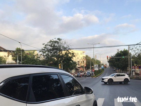 Quảng Trị phạt nguội qua camera trên toàn tỉnh từ 15-12- Ảnh 1. Quảng Trị phạt nguội vi phạm giao thông qua camera từ 15-12 - Ảnh: HOÀNG TÁO