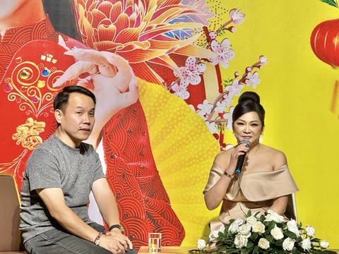 Ca sĩ Như Quỳnh chia sẻ những điểm mới tại live show Xuân yêu thương - Ảnh: HOÀI PHƯƠNG Ca sĩ Như Quỳnh chia sẻ những điểm mới tại live show Xuân yêu thương - Ảnh: HOÀI PHƯƠNG