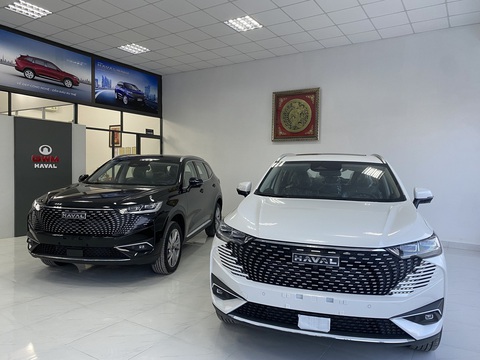 800 triệu mua xe gì chạy tiết kiệm xăng nhất hiện nay?- Ảnh 1. Haval H6 là một trong những cái tên đáng xem xét đầu tiên với những người quan tâm đến vấn đề tiết kiệm nhiên liệu. Haval H6 hybrid có giá niêm yết 1,096 tỉ đồng, nhưng trong tháng 12-2023, xe được ưu đãi giảm còn 862 triệu đồng tại đại lý. Ngoài ra, khách hàng được tặng thẻ dịch vụ trị giá 50 triệu đồng - Ảnh: Đại lý Haval/Facebook
