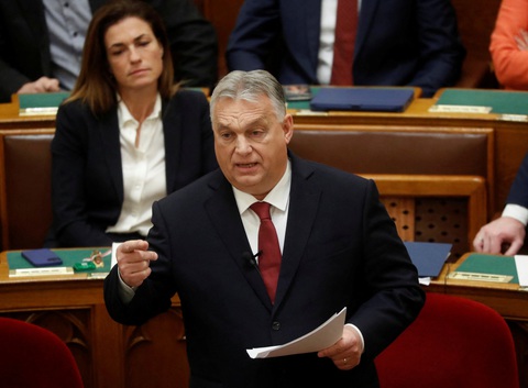 Thủ tướng Hungary Viktor Orban phát biểu trước quốc hội nước này ngày 13-12 - Ảnh: REUTERS Thủ tướng Hungary Viktor Orban phát biểu trước Quốc hội nước này ngày 13-12 - Ảnh: REUTERS