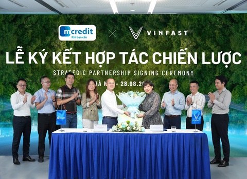 Mcredit vào top 200 doanh nghiệp lớn nhất Việt Nam- Ảnh 1. Mcredit vào top 200 doanh nghiệp lớn nhất Việt Nam- Ảnh 1.