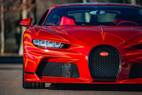 Muốn có Bugatti giống vợ, người chồng đứng hình vì chỉ đổi ngoại thất cũng mất 7 tháng- Ảnh 2. Muốn có Bugatti giống vợ, người chồng đứng hình vì chỉ đổi ngoại thất cũng mất 7 tháng- Ảnh 2.
