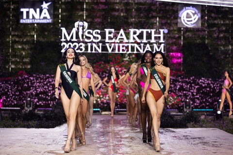 Dàn thí sinh Miss Earth 'sưởi ấm' Đà Lạt với phần thi bikini cực nóng bỏng- Ảnh 1. Dàn thí sinh Miss Earth 'sưởi ấm' Đà Lạt với phần thi bikini cực nóng bỏng
