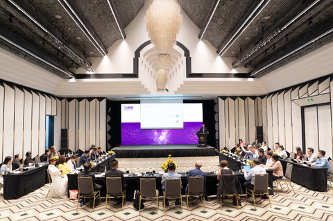 Chuyên gia Stanford đến Việt Nam bàn về bệnh truyền nhiễm và thuốc sinh học mới- Ảnh 2. Hội thảo quốc tế giữa Viện nghiên cứu Tâm Anh và Viện vi sinh và chống dịch Stanford diễn ra tại Đà Nẵng, ngày 15-12. Ảnh: Đ.H