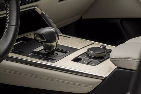 Mazda CX-80 sắp ra mắt sẽ là xe Mazda lớn nhất, sang nhất- Ảnh 4. Phong thái gọn gàng, rành mạch, hiện đại chủ đạo giúp nâng tầm cabin CX-80 - Ảnh: Mazda