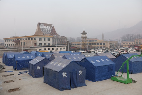 Lều cho người dân sơ tán ở Cam Túc - Ảnh: AFP Lều cho người dân sơ tán ở Cam Túc - Ảnh: AFP