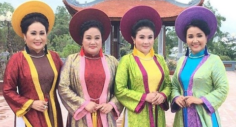 Bốn chị em nghệ sĩ Thanh Hằng, Thanh Ngọc, Thanh Ngân và Ngân Quỳnh - Ảnh: Tư liệu Bốn chị em nghệ sĩ Thanh Hằng, Thanh Ngọc, Thanh Ngân và Ngân Quỳnh - Ảnh tư liệu
