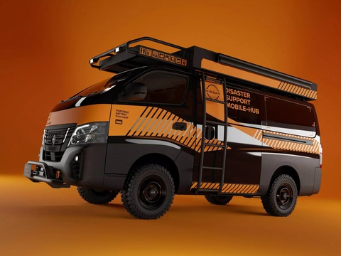 Nissan tung dàn xe độ cực xịn: Off-road, xe có thực đơn trên kính lái- Ảnh 3. Tiếp đến, hãng mang tới một mẫu xe chuyên dụng có tên Disaster Support Mobile-Hub. Đúng như tên gọi, dòng xe tùy biến từ Nissan Caravan này là xe hỗ trợ và cứu hộ khẩn cấp các khu vực gặp thiên tai - Ảnh: Nissan