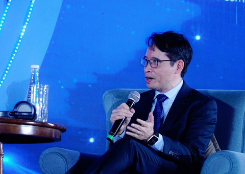 'Mổ xẻ' tương lai AI , tìm cơ hội cho Việt Nam- Ảnh 3. TS Bùi Hải Hưng - người sáng lập và là Tổng Giám đốc VinAI, Việt Nam, top 20 công ty nghiên cứu về AI trên toàn thế giới theo xếp hạng của Thundermark Capital 2022 - Ảnh: NGUYỄN HIỀN