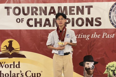 Nam sinh Asian School giành 17 huy chương từ World Scholar's Cup 2023- Ảnh 1. Nam sinh Asian School giành 17 huy chương từ World Scholar's Cup 2023- Ảnh 1.