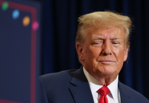 Tranh cãi vụ tòa Colorado chặn ông Trump tranh cử vì Tu chính án 14- Ảnh 1. Cựu tổng thống Mỹ Donald Trump - Ảnh: REUTERS