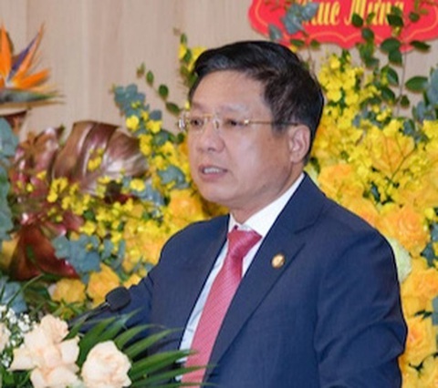 Nhiều doanh nghiệp nhà nước lãi lớn 2023, EVN lỗ 24.500 tỉ đồng dù tăng giá điện- Ảnh 3. Ông Hồ Sỹ Hùng - phó chủ tịch Ủy ban Quản lý vốn nhà nước tại doanh nghiệp - tại hội nghị - Ảnh: T.Đ.
