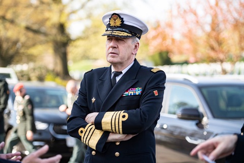 Đô đốc Bỉ nhận định Nga có thể tấn công các nước vùng Baltic sau Ukraine- Ảnh 1. Ông Michel Hofman, tư lệnh Lực lượng vũ trang Bỉ - Ảnh: DVIDS
