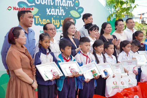 Chương trình ‘Ươm mầm xanh - trao hi vọng’ tại Đắk Lắk- Ảnh 3. Chương trình ‘Ươm mầm xanh - trao hi vọng’ tại Đắk Lắk- Ảnh 3.