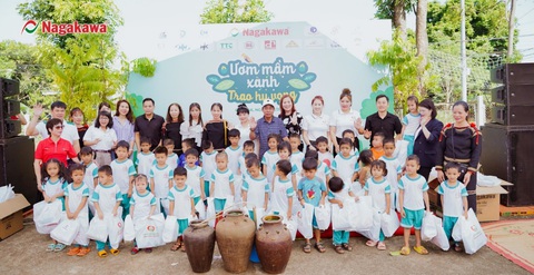 Chương trình ‘Ươm mầm xanh - trao hi vọng’ tại Đắk Lắk- Ảnh 4. Chương trình ‘Ươm mầm xanh - trao hi vọng’ tại Đắk Lắk- Ảnh 4.
