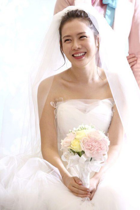 Cô dâu xinh đẹp màn ảnh Hàn: Son Ye Jin vẫn là huyền thoại sau nhiều năm- Ảnh 5. Son Ye Jin