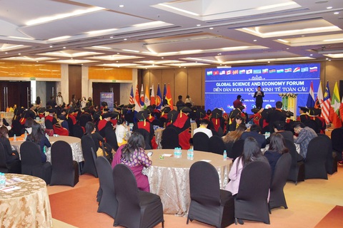 Chủ tịch Meey Group được Trường đại học của Hoa Kỳ tặng danh hiệu tiến sĩ danh dự- Ảnh 1. Sự kiện đang diễn ra với nhiều hoạt động kết nối giao thương, giao lưu văn hóa hai nước Việt Nam - Ấn Độ